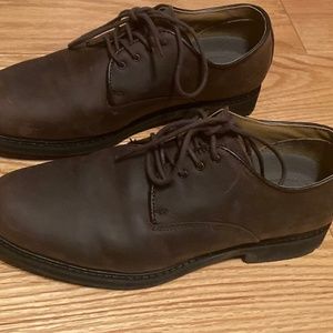 Eddie Bauer Billy dress shoes